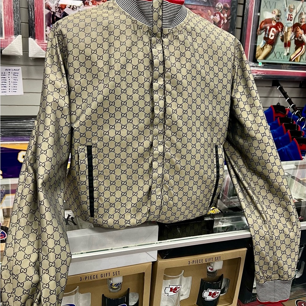 🟢 Gucci Monogram Vintage Jacket - image 2